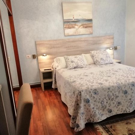 Hospedaje A Goleta Porto do Barqueiro Ngoại thất bức ảnh