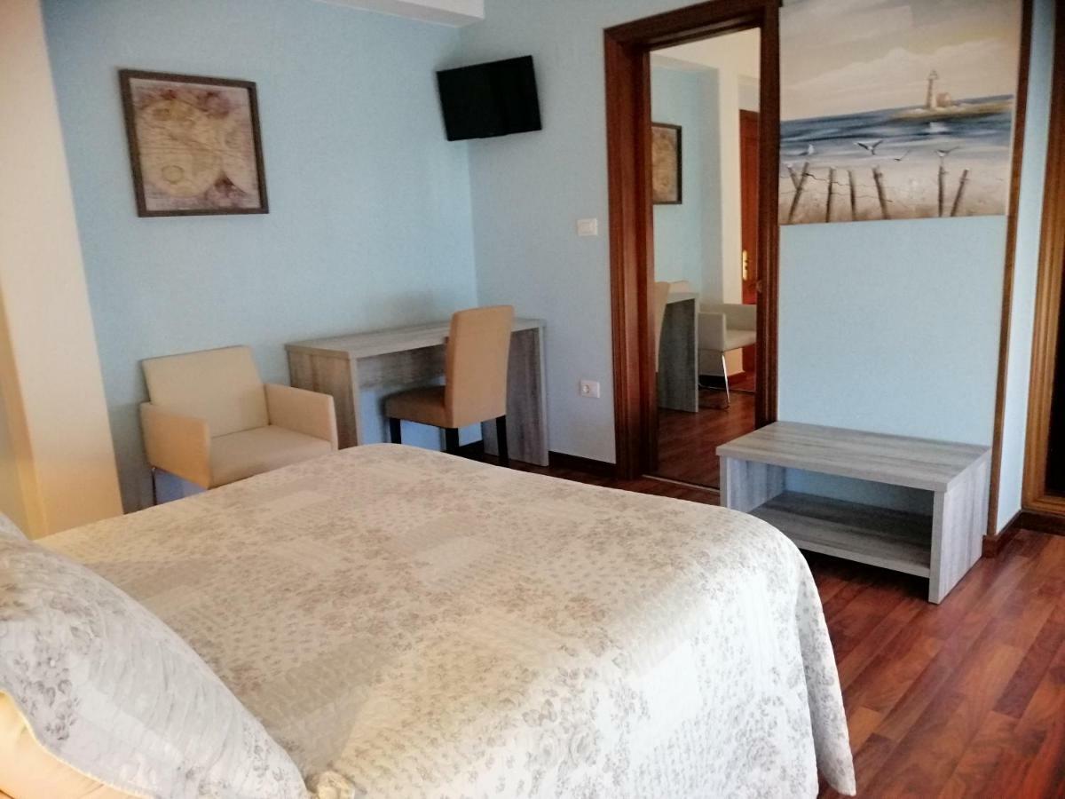 Hospedaje A Goleta Porto do Barqueiro Ngoại thất bức ảnh